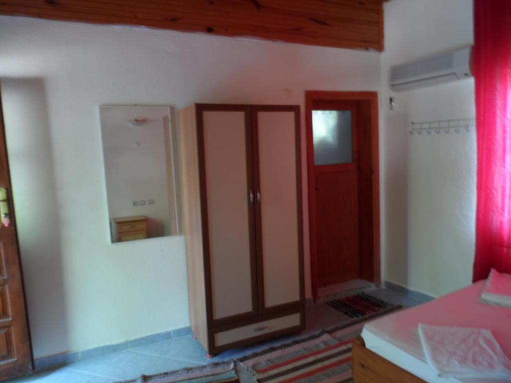 Engin Pension Çıralı Habitación foto